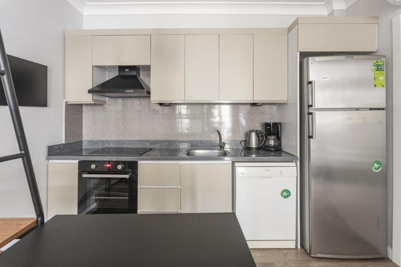 شقة Central And Refreshing Flat In Beyoglu اسطنبول المظهر الخارجي الصورة
