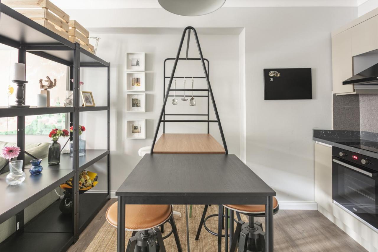 شقة Central And Refreshing Flat In Beyoglu اسطنبول المظهر الخارجي الصورة