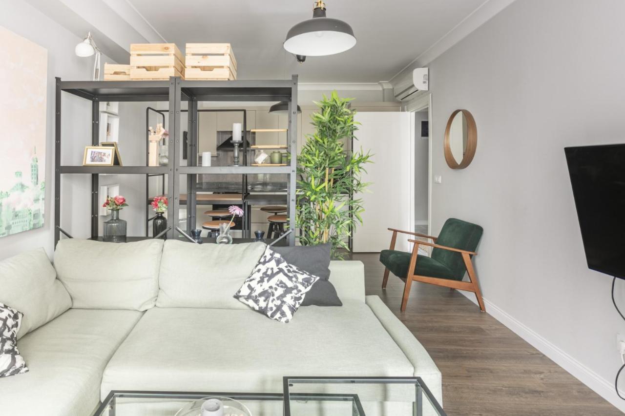 شقة Central And Refreshing Flat In Beyoglu اسطنبول المظهر الخارجي الصورة